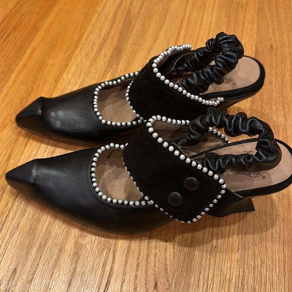 JOHN FLUEVOG - MARIN - WORN ONCE - SIZE 6 - Picture 2 of 10